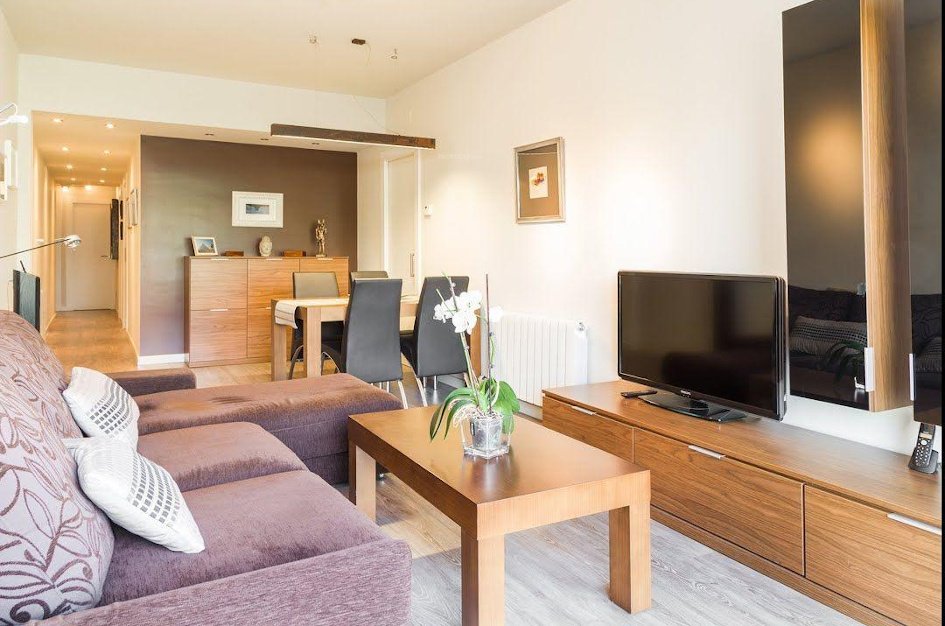  quality home tower 3 Living Area