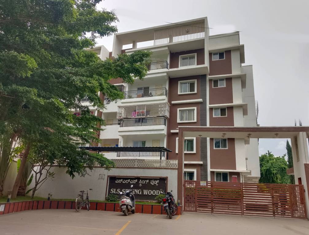  spring woods Elevation