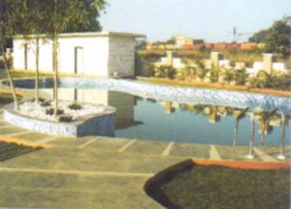  lodha-elite Swimming Pool