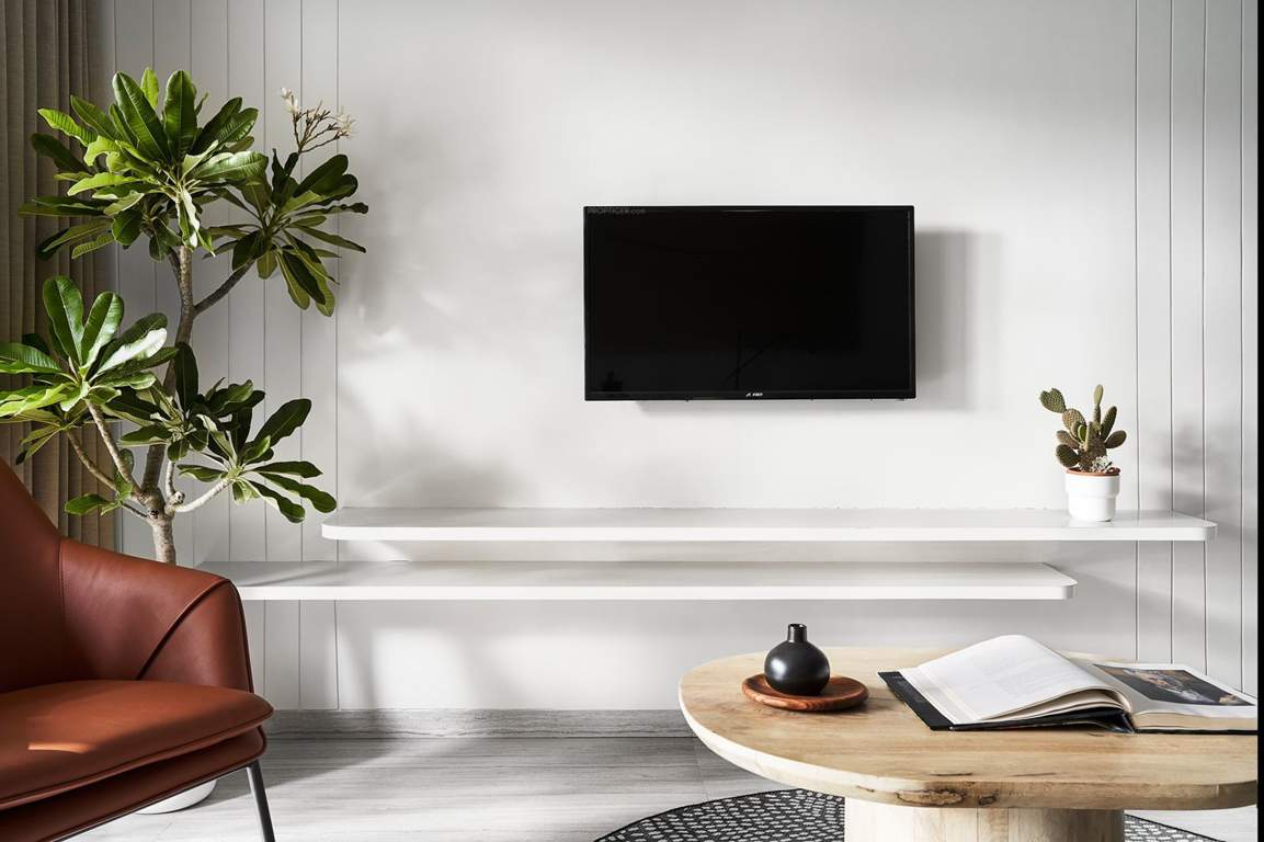  riviera tower Living Area