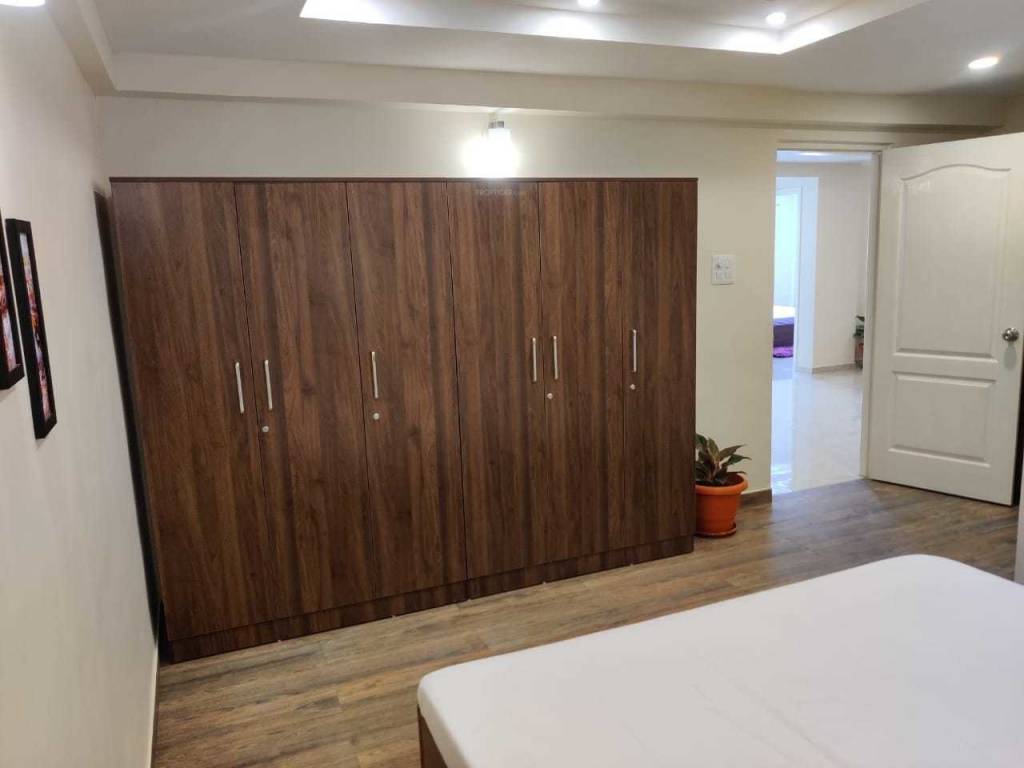  greenwood heights Bedroom