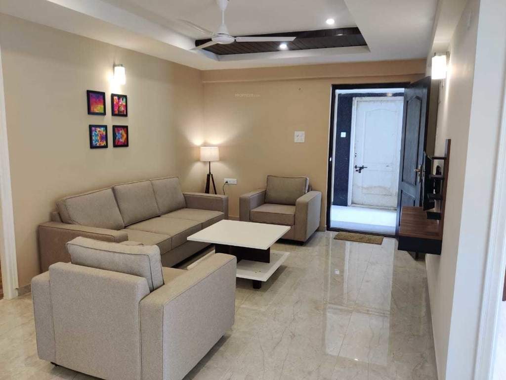  greenwood heights Living Area