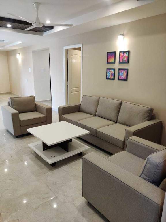  greenwood heights Living Area