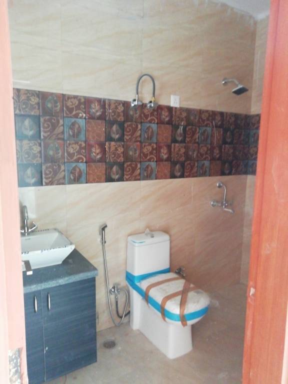  maya homes Bathroom