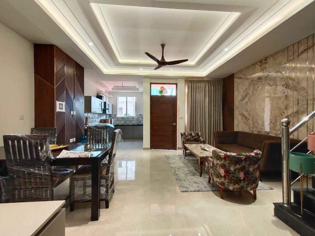  royal exotica Living Area