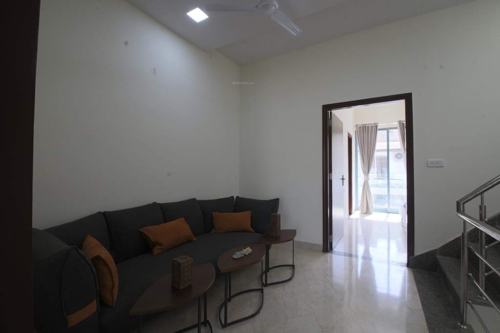  nikunj villas phase i Living Area