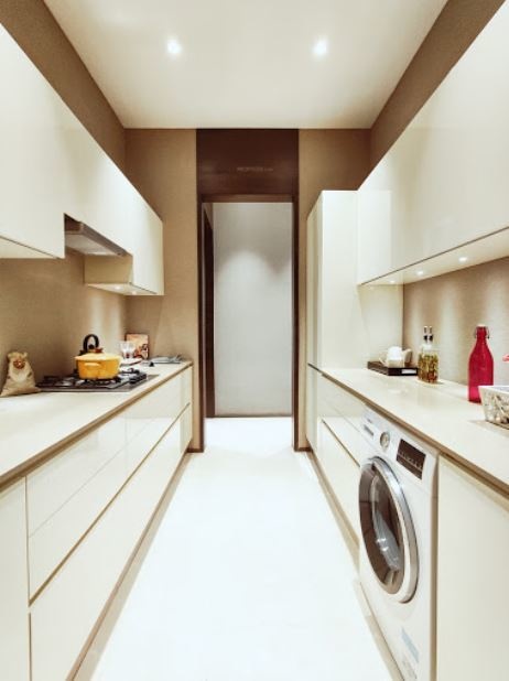 Sunteck City 4th Avenue