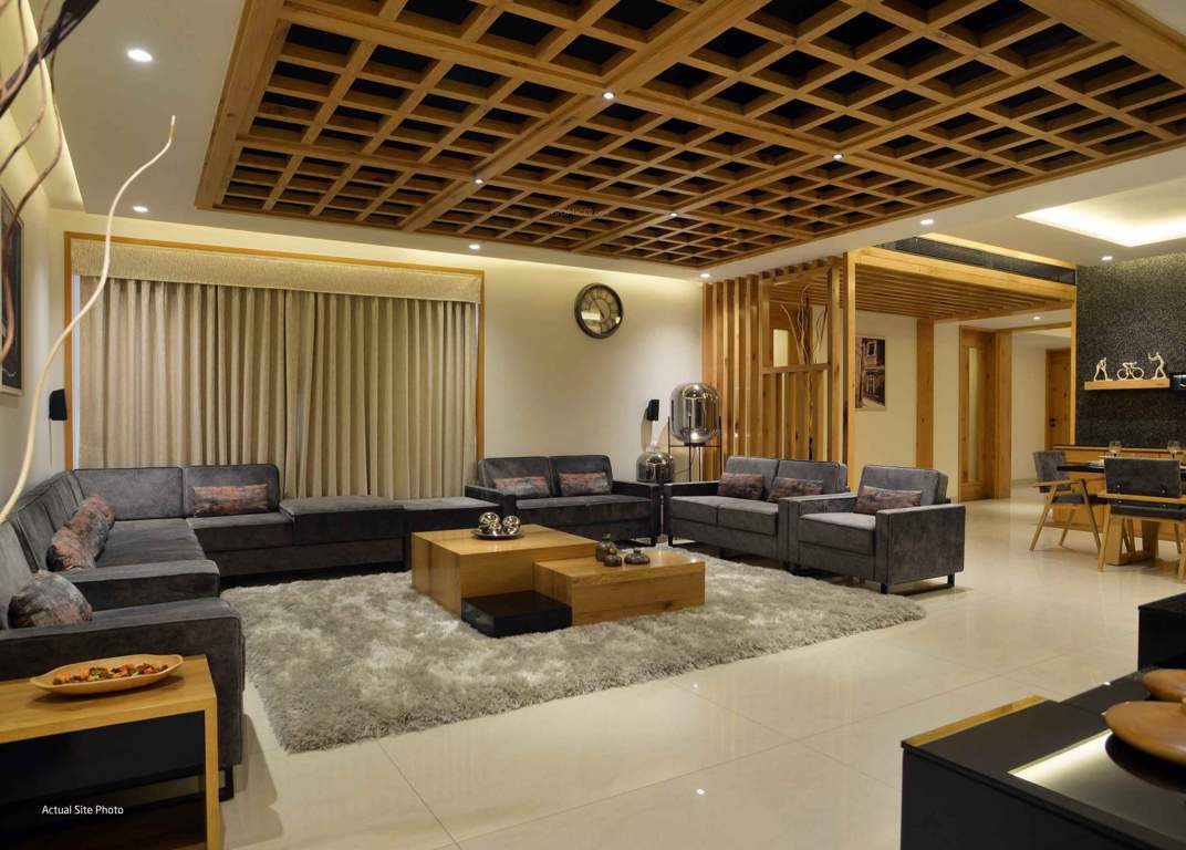 royal heights Living Area