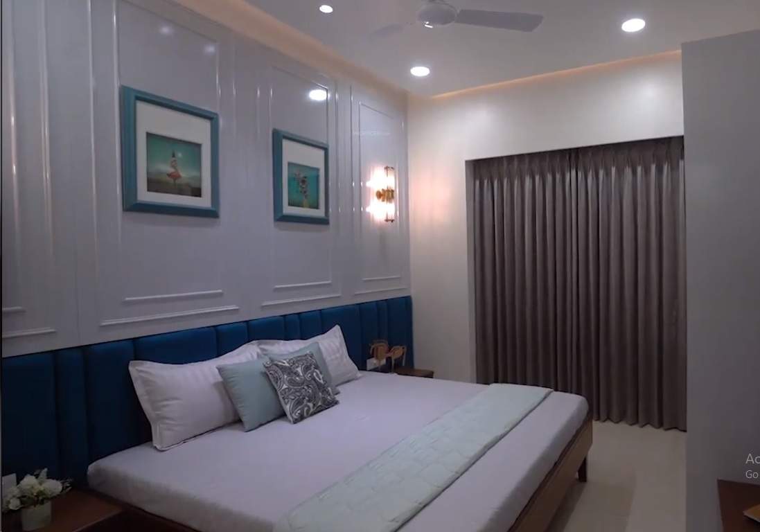 Courtyard The Residence III