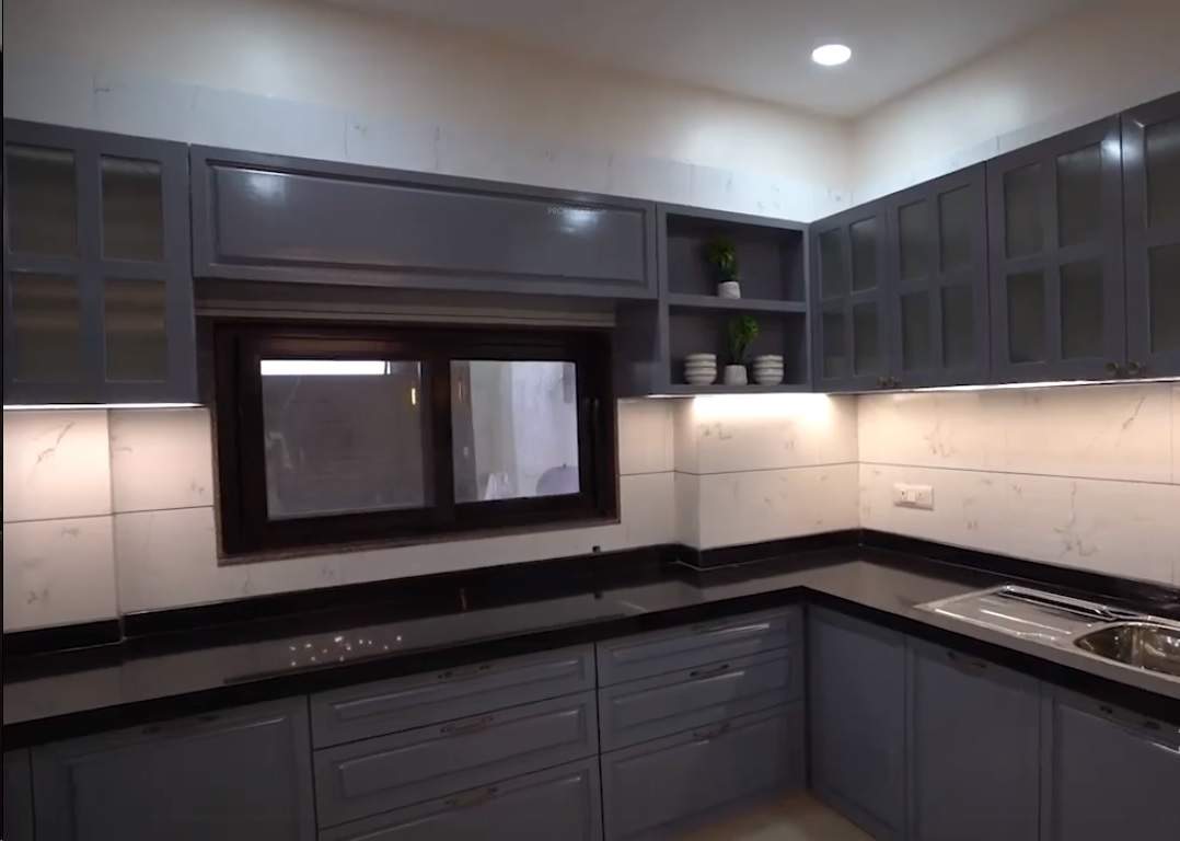 Courtyard The Residence III