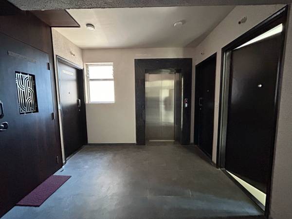  elysian-wing-a-and-b Lift(s)