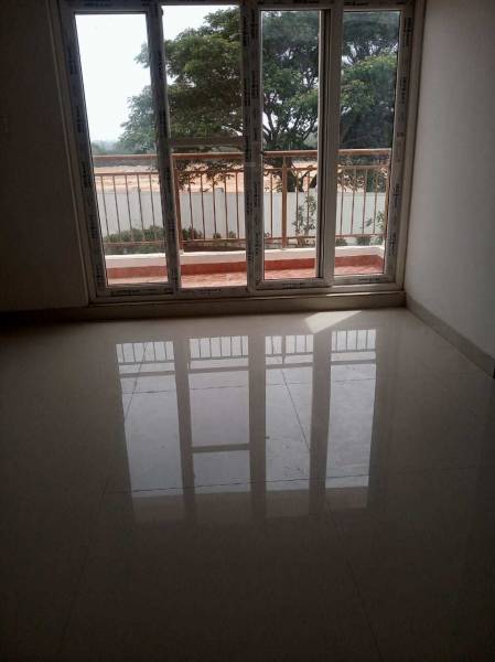  symphony Living Area