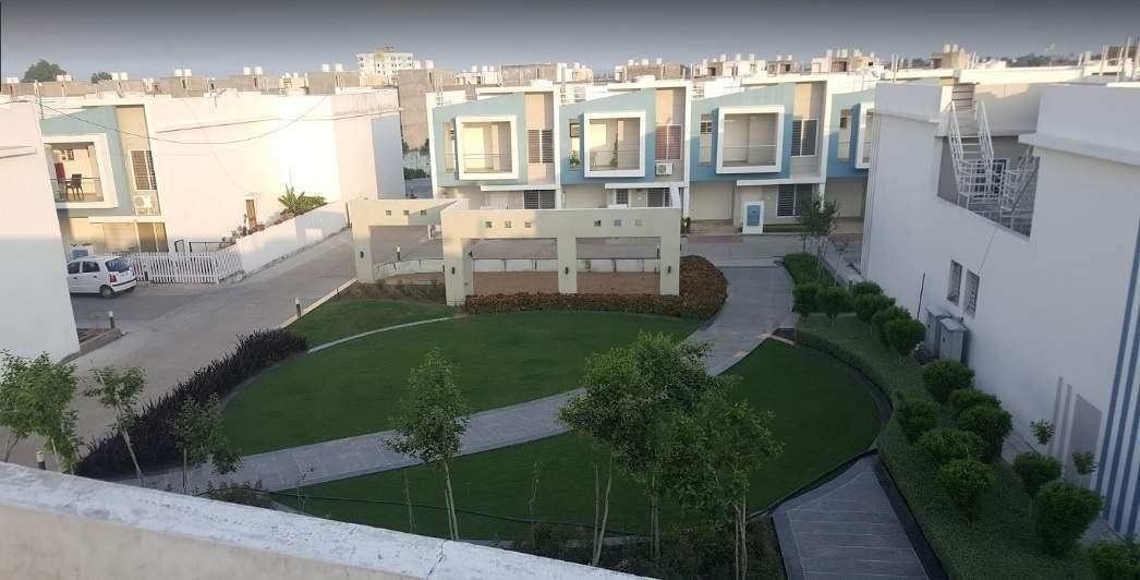  city phase 2 Club House