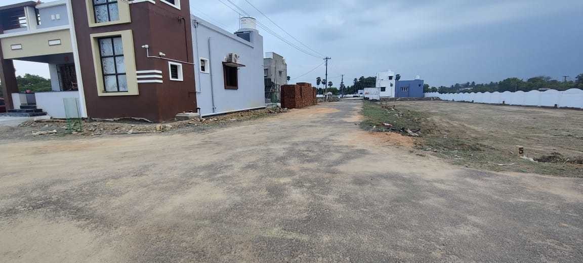  guru raghavendra nagar Plot