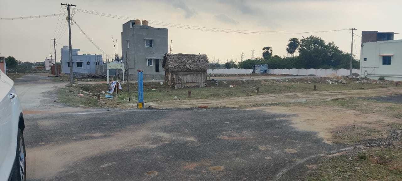  guru raghavendra nagar Plot