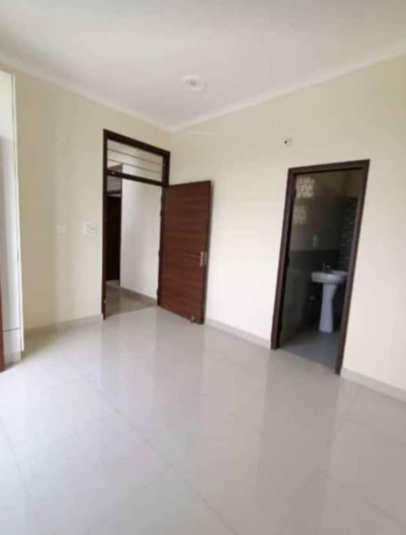  mg avenue Living Area