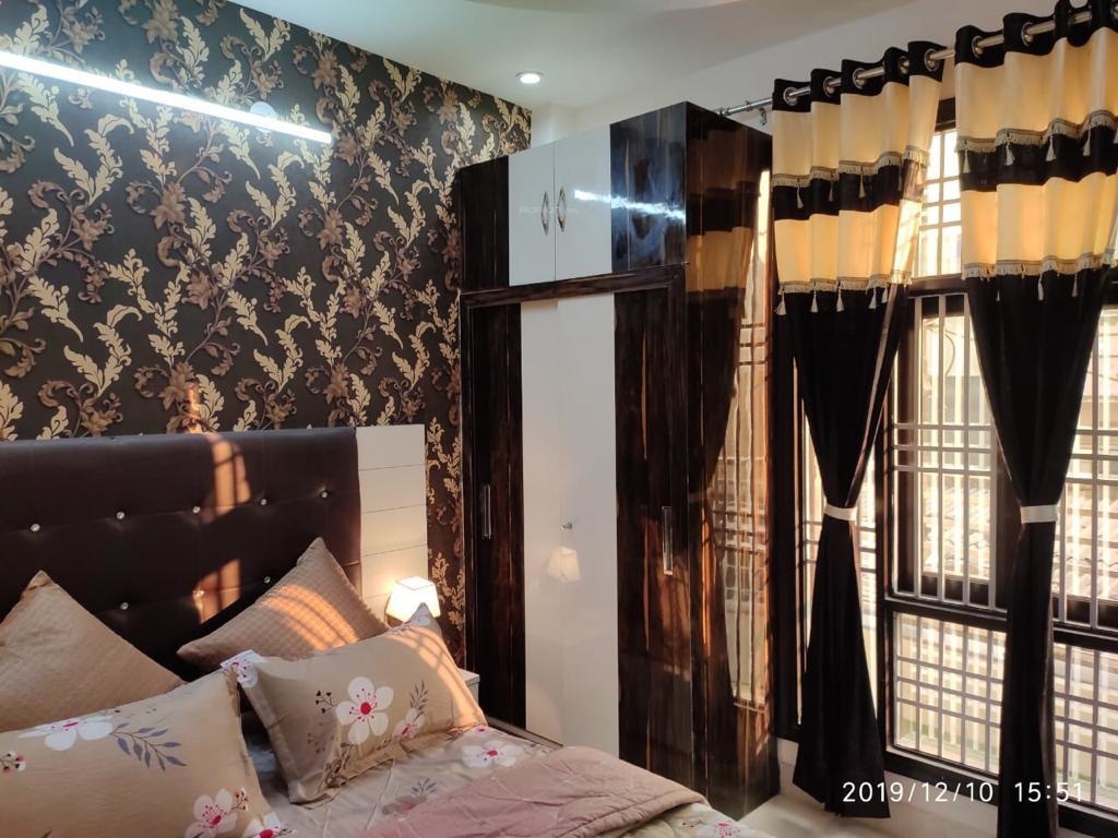 Images for mainOther