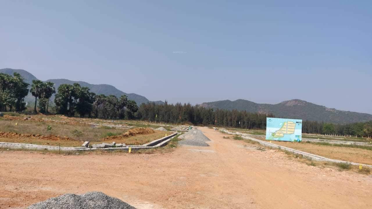  green hill view Plot