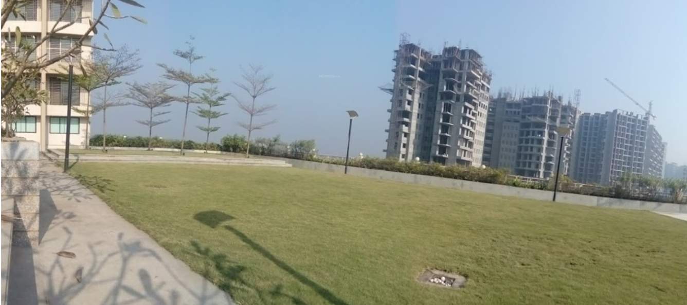  delta tower Landscaped Gardens