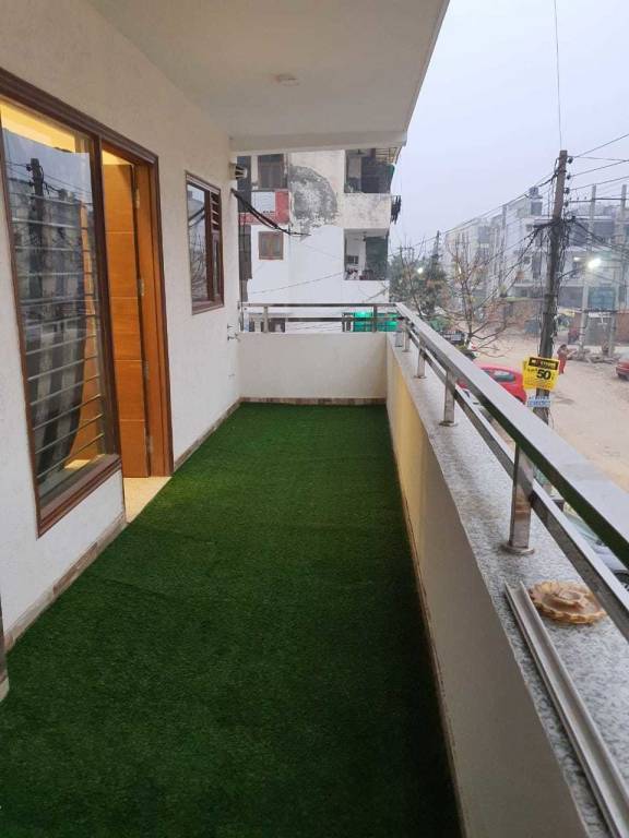  platinum floors Balcony