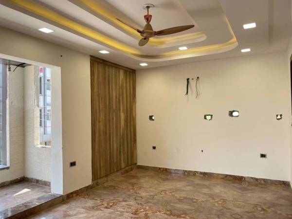  grandeur-floor Construction Status June-22