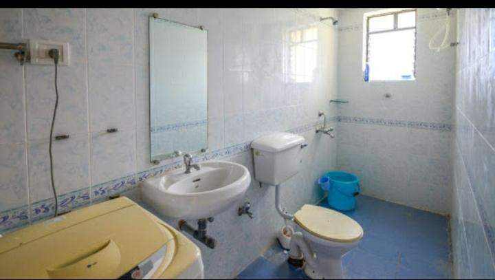  coastal paradise Bedroom