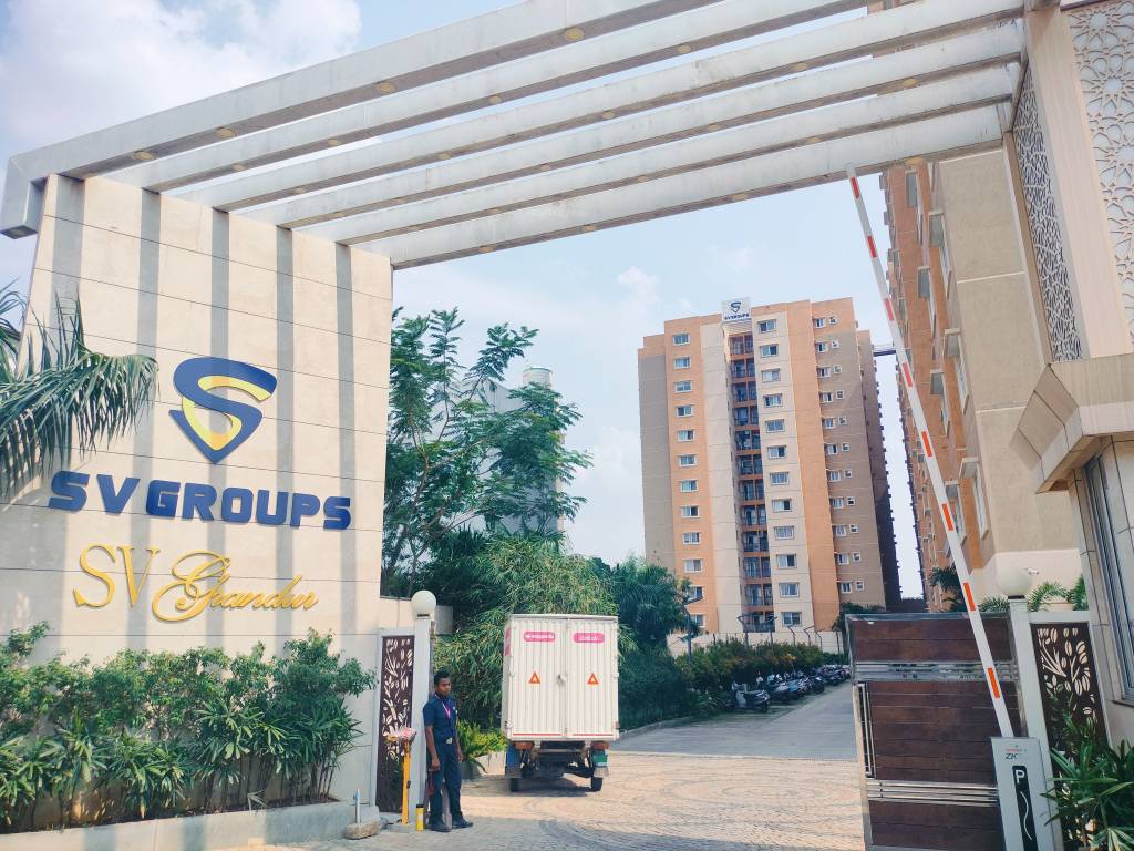  grandur Gated Community