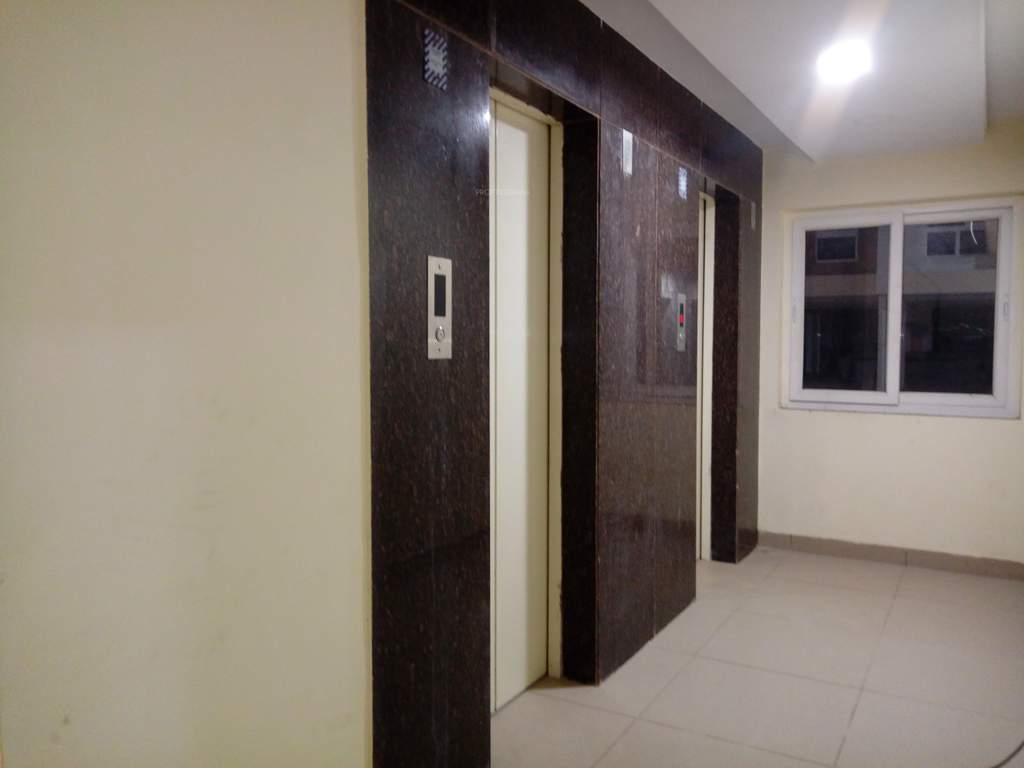  grande phase iv Lift Available