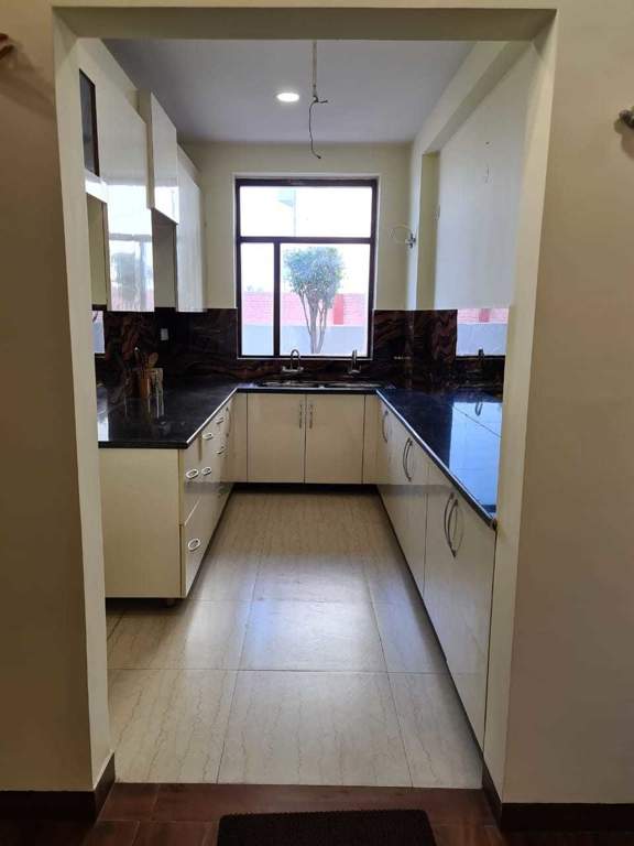  arcadia park east Kitchen