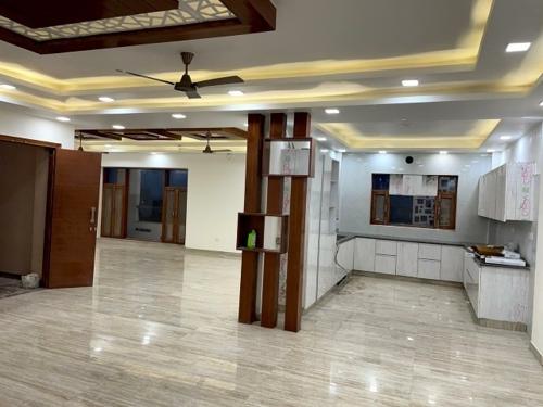  elegant-floors-9 Living Area