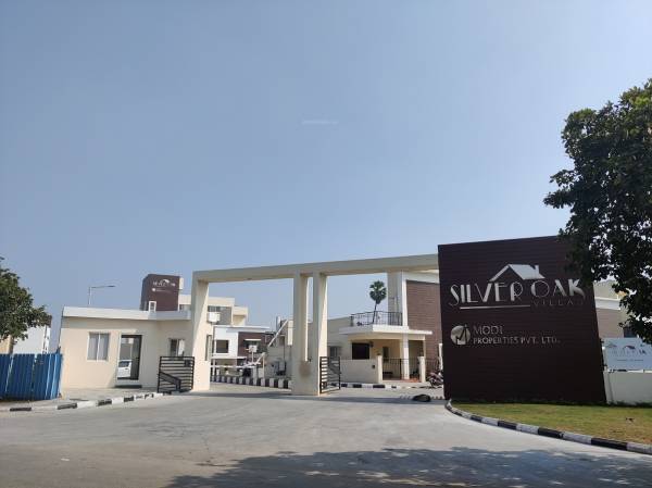  silver-oak-villas Gated Community