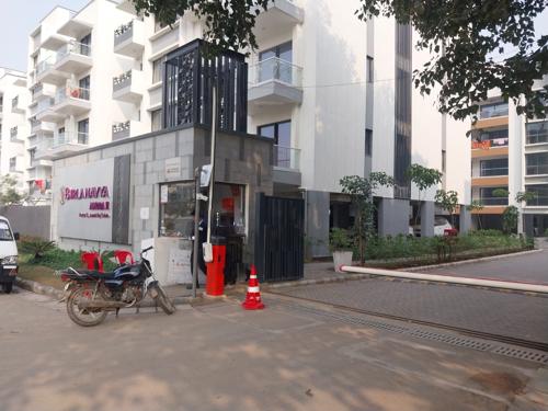  navya-amoda-i-and-ii Entrance Gate Security Cabin