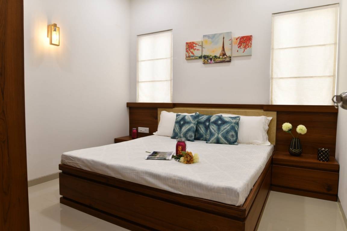 auro harmony Bedroom