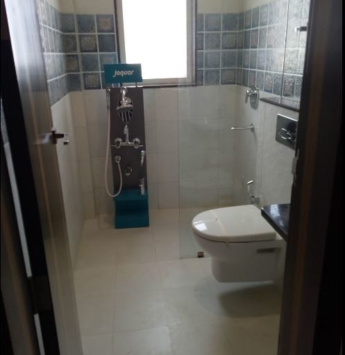  emerald greens phase i Bathroom