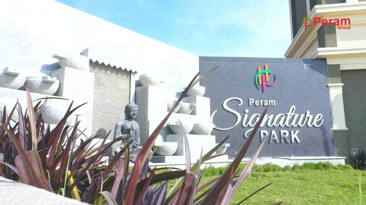  signature park Plot