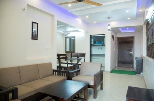  enclave-platinum-apartments Living Area