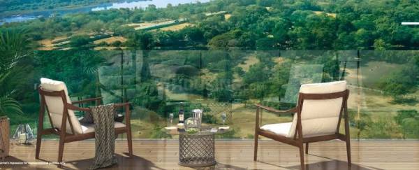  bluegrass-residences-tower-ii Balcony