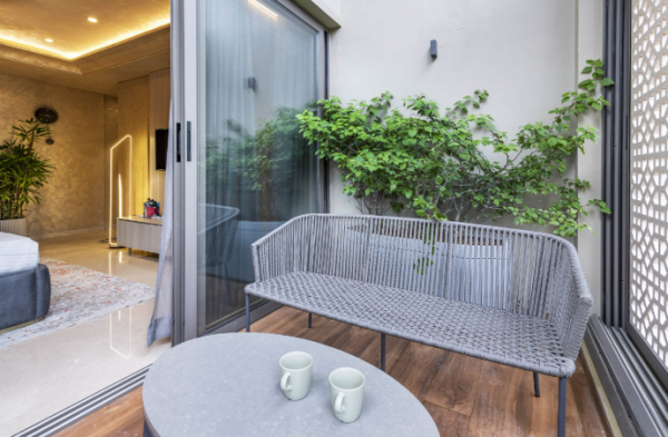 Balcony elite Balcony