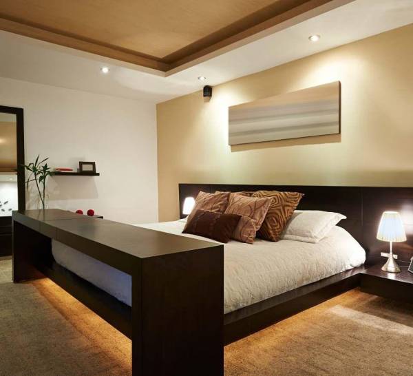  paton-towers Bedroom