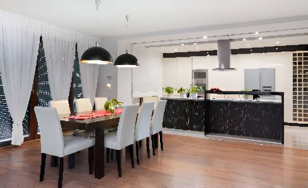  paton-towers Dining Area