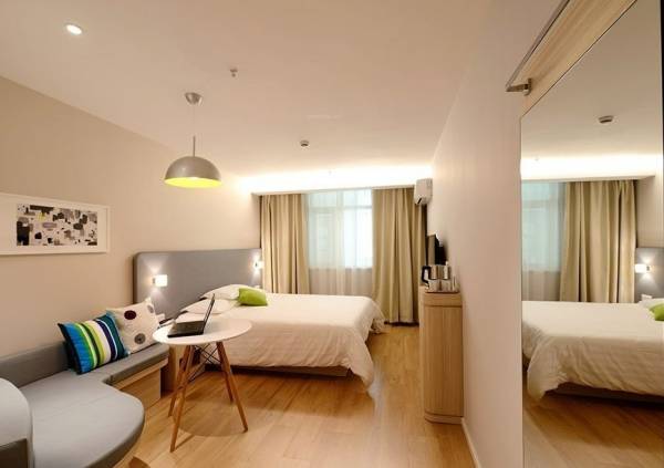  amavi-303-phase-3 Bedroom