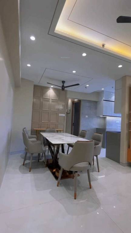  classic heights Dining Area