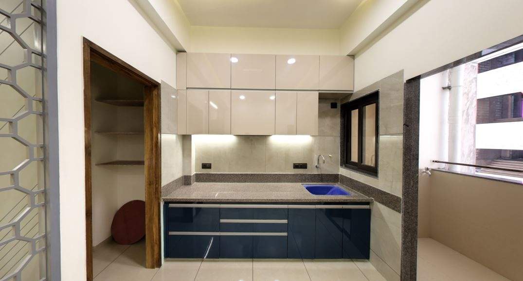 heights and the east gate Bedroom