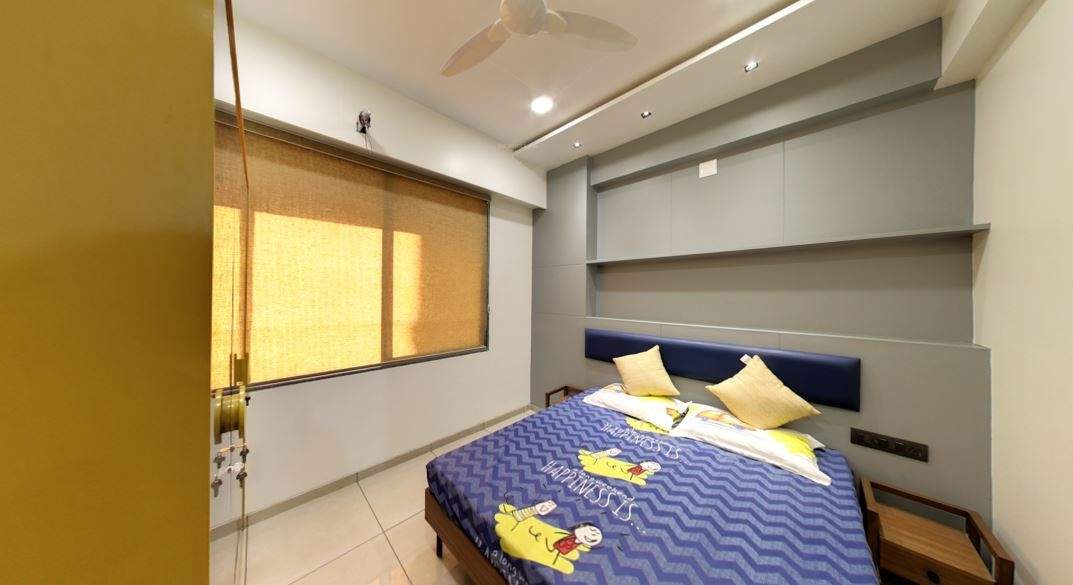 heights and the east gate Bedroom