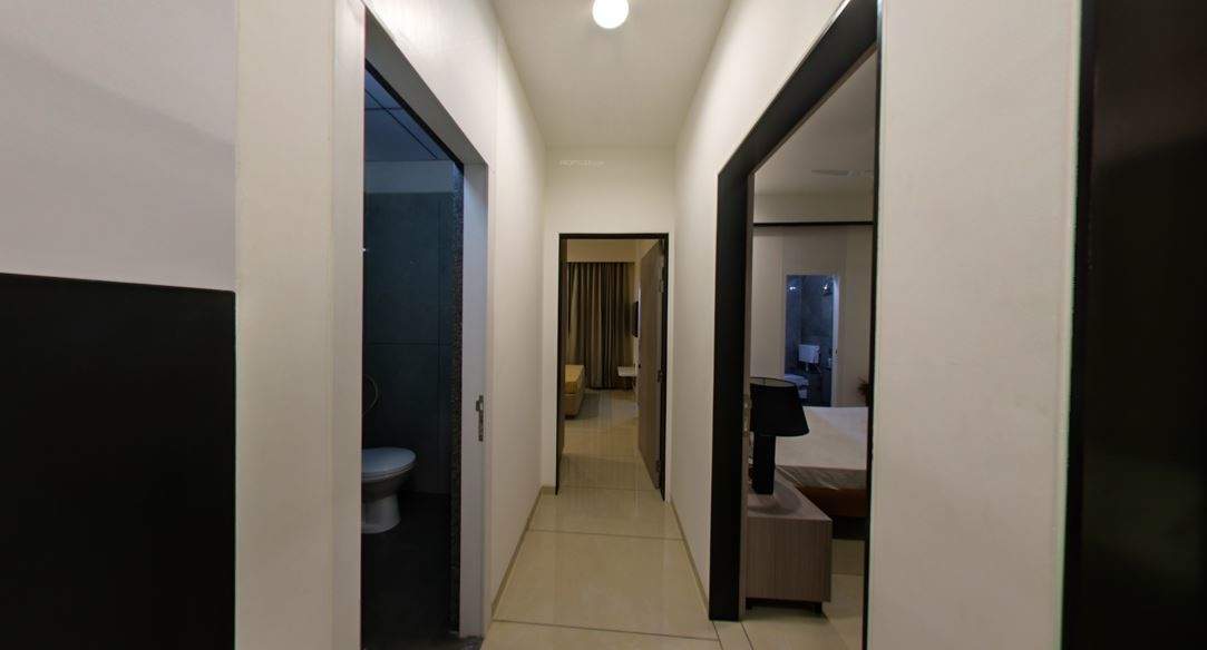 heights and the east gate Living Area