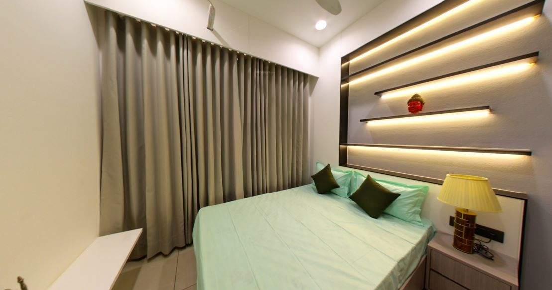 heights and the east gate Living Area