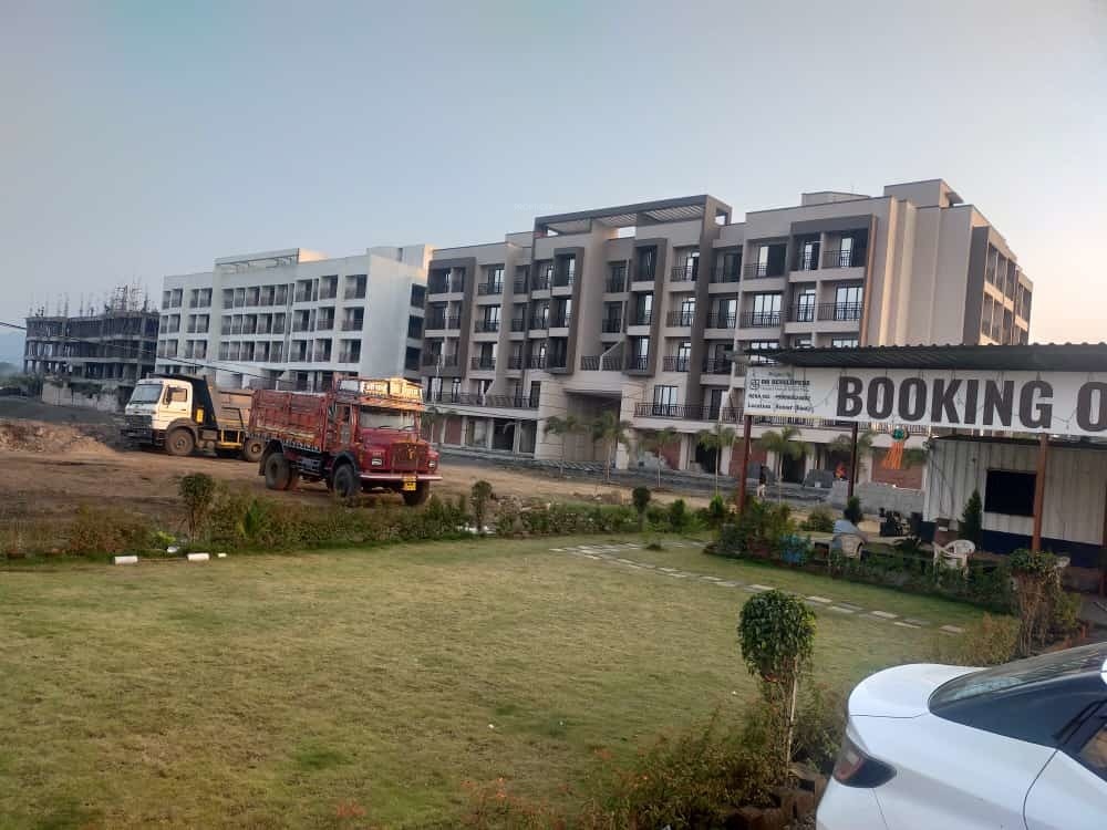  gm thakur city Elevation