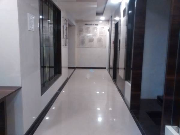  aashiyana Lift Available