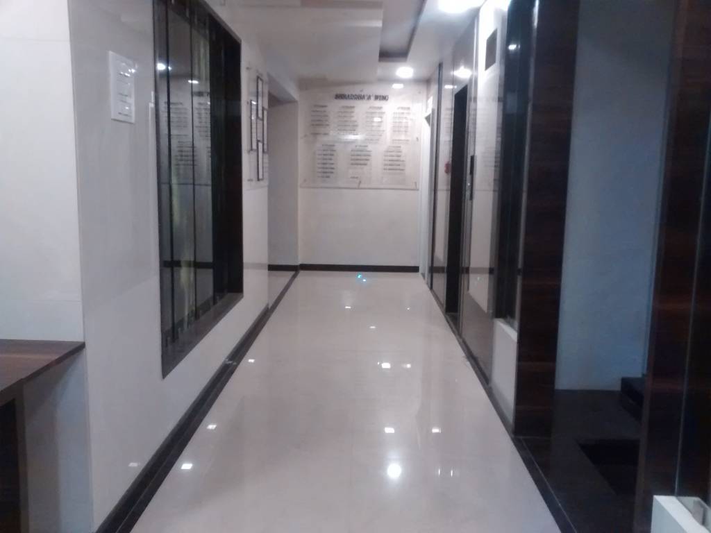  aashiyana Lift Available