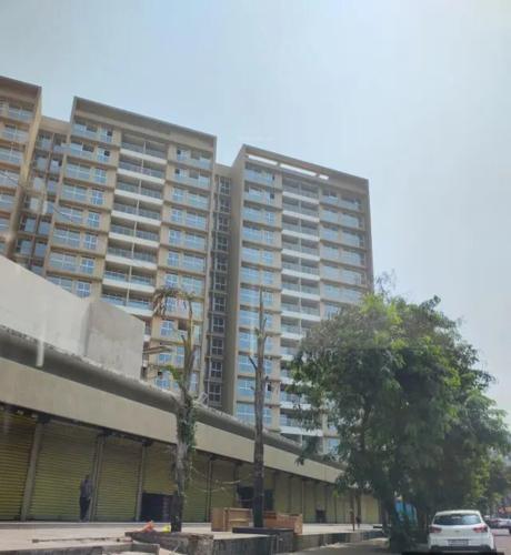  19-east BUILDING 1 Construction Status Feb-25